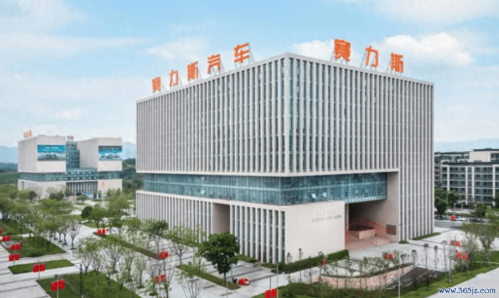 赛力斯的出路靠谁?